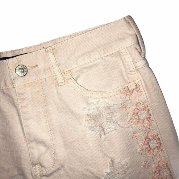 Hollister Peach Aztec High Rise Shorts 1 25 - Picture 4 of 8